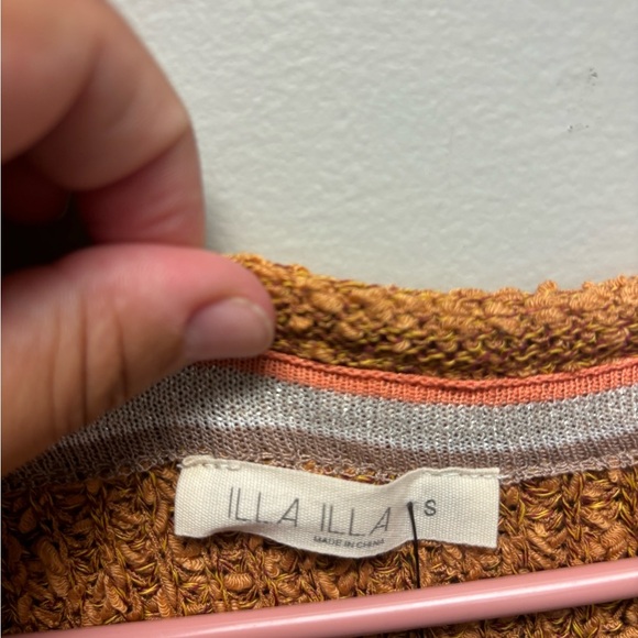 ILLA ILLA Tunic Patch Pocket Sweater Vest in Camel - Picture 3 of 7